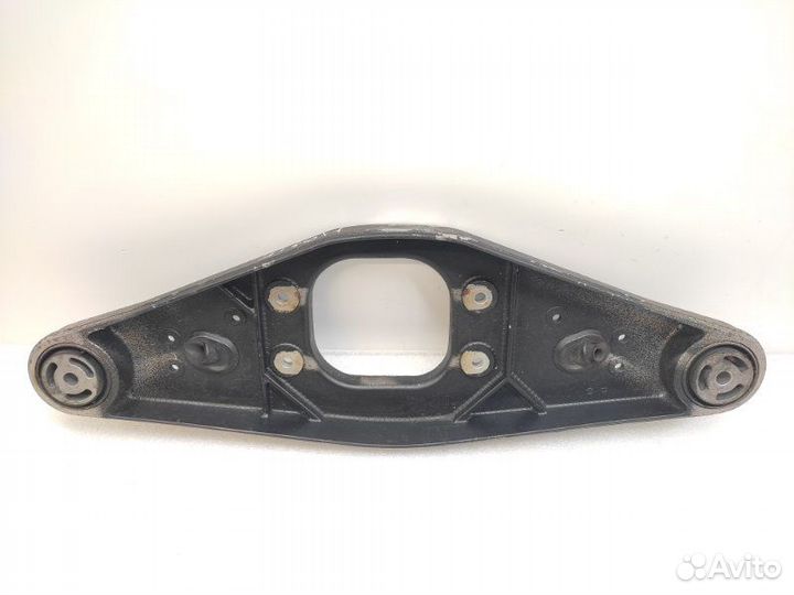 Кронштейн редуктора Mercedes-Benz E-Class W211