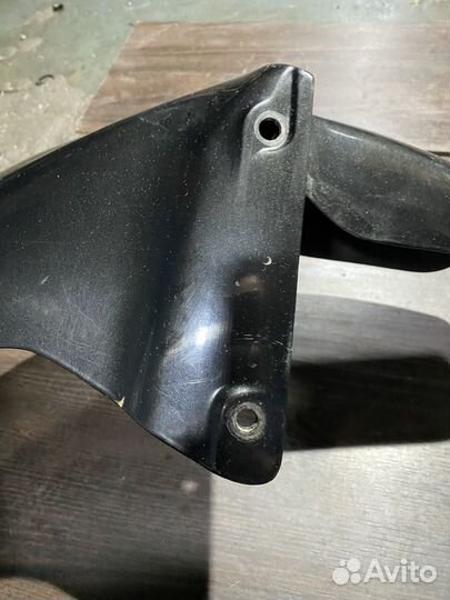 Крыло для Honda vfr800 98-01