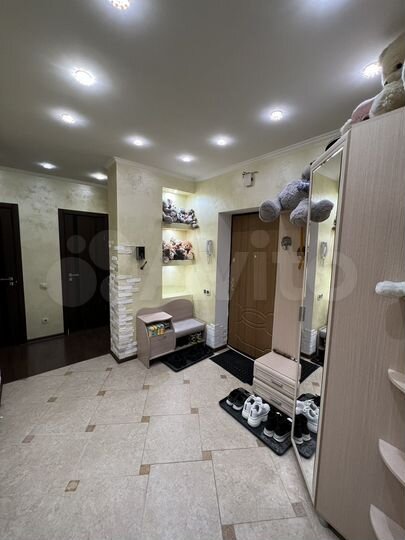 2-к. квартира, 74,8 м², 3/10 эт.