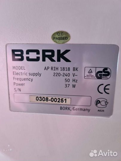 Воздухоочиститель Bork AP RIH 1818 BK