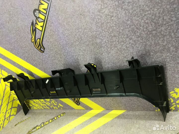 Накладка спинки заднего сиденья Солано 620 650