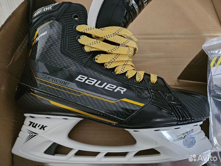 Хоккейные коньки Bauer M5 pro