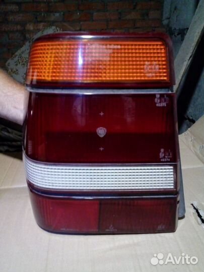 Задняя оптика Lancia Thema