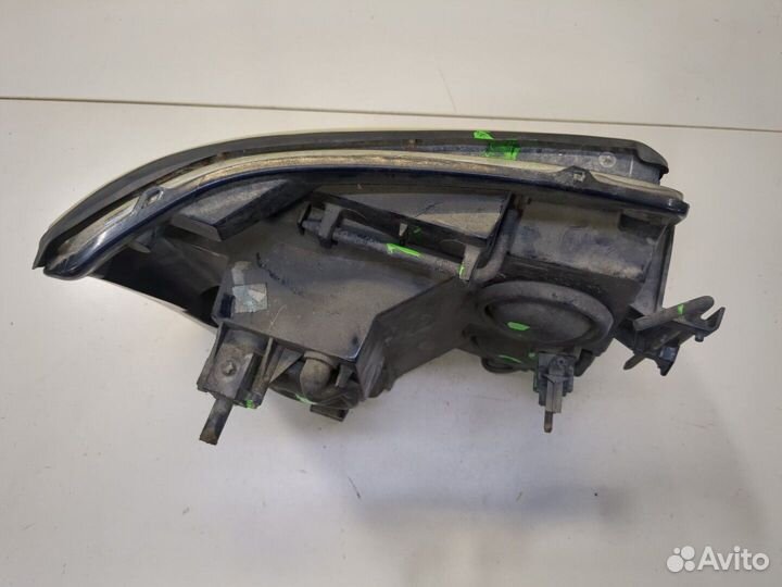 Фара (передняя) Cadillac Escalade 2, 2004