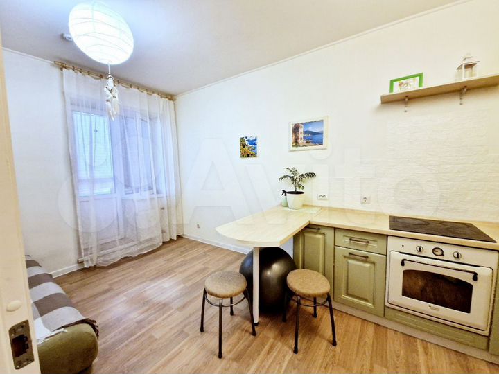 1-к. квартира, 36 м², 14/17 эт.