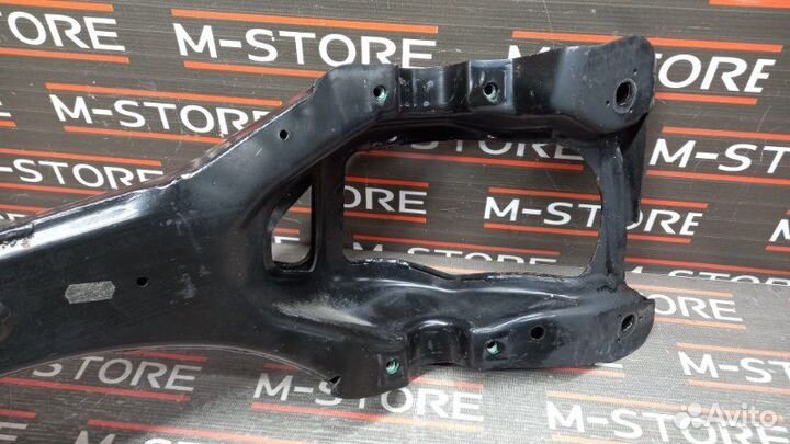 Балка поперечная (подрамник) задняя Porsche