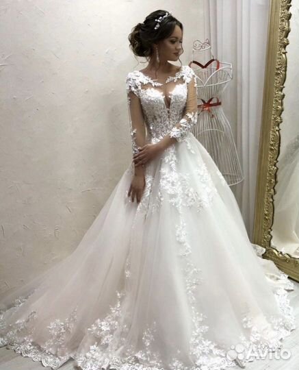 Свадебное платье