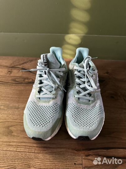Кроссовки adidas Ultraboost ST Parley 40