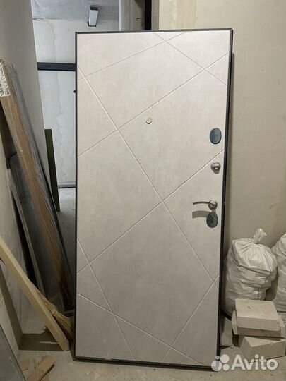 Дверь входная бу