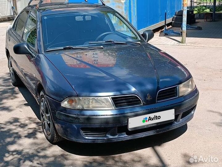 Mitsubishi Carisma 1.6 МТ, 2001, 301 000 км