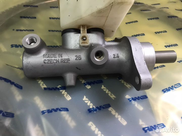 Главный тормозной цилиндр УАЗ 452 с абс