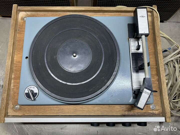 Проигрыватель винила