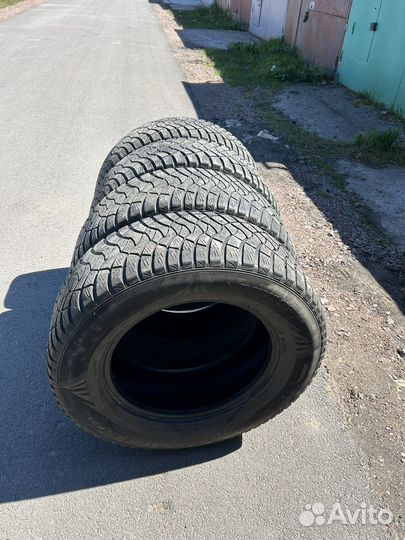 Dunlop GrandTrek Ice 03 285/60 R18 116