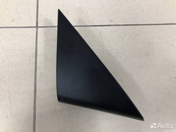 Крышка зеркала внутренняя правая Toyota Camry V40