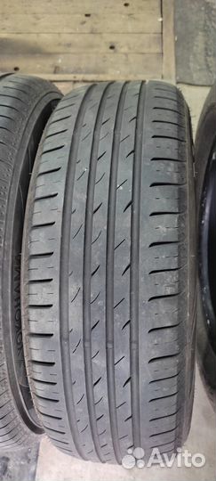 Yokohama BluEarth AE50 215/65 R16 98E
