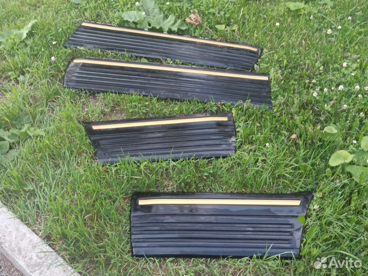 Молдинги накладки дверей Grand Cherokee zj