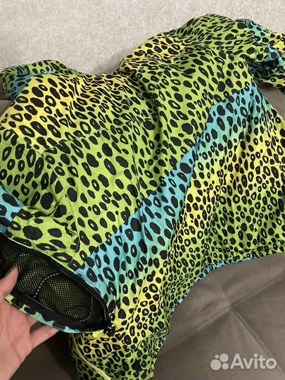 Горнолыжная куртка женская 42 44