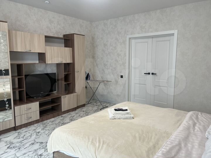 2-к. квартира, 70 м², 14/16 эт.