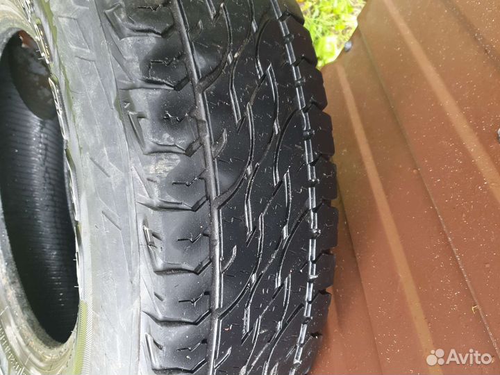 Bridgestone Dueler A/T 235/85 R16 114R