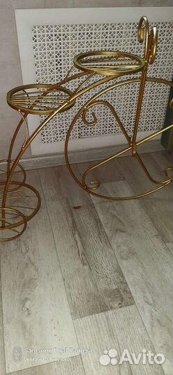 Подставка для цветов напольная