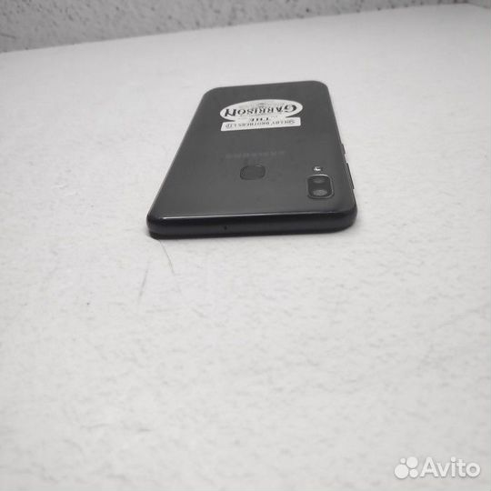 Samsung Galaxy A20, 3/32 ГБ