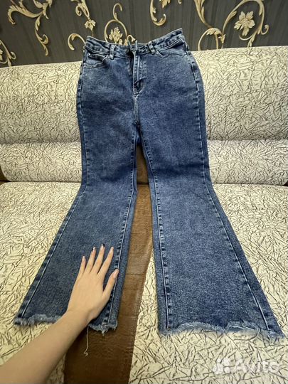 Джинсы прямые