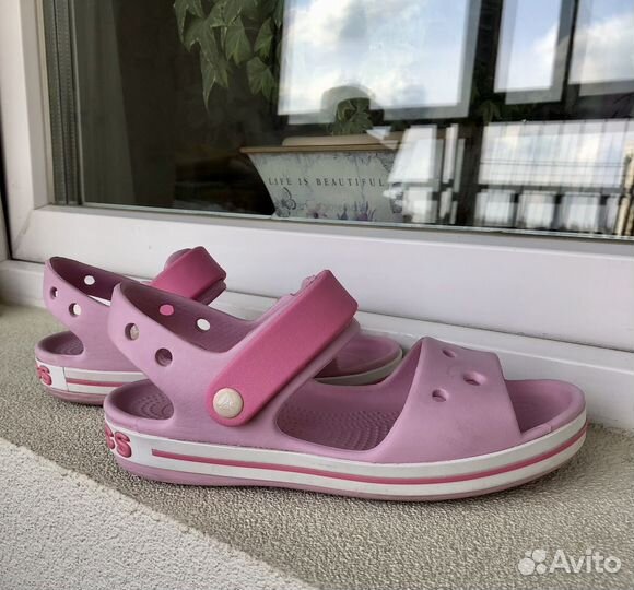 Сандалии crocs j2