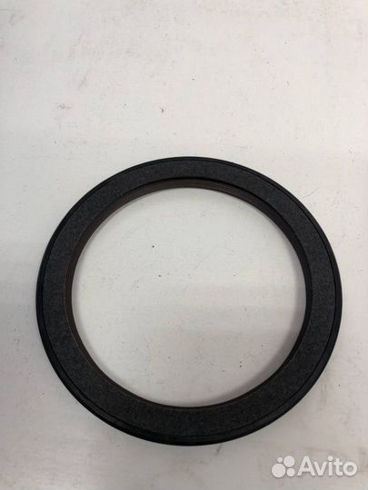 Сальник коленвала задний volvo 30731650