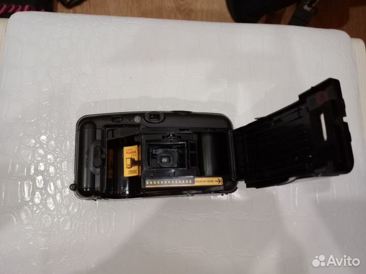 Компактный фотоаппарат