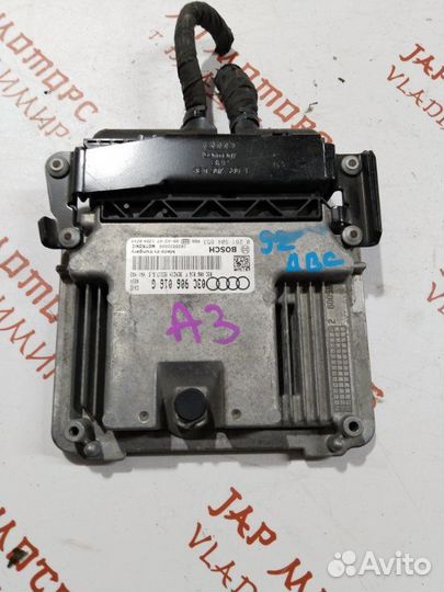 Блок управления двигателем Audi A3 8P caxa 1.4