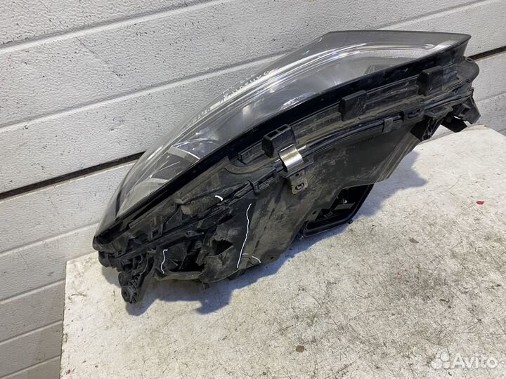Mercedes ML/ GLE W166 c 2015 - Фара правая, повреж