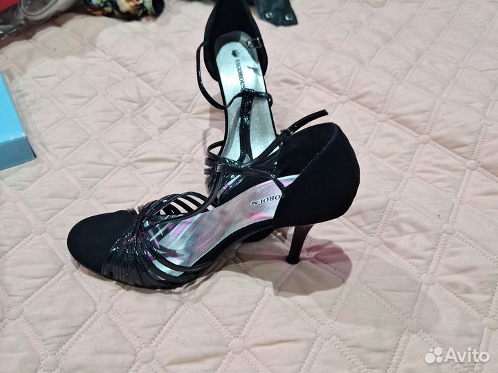 Обувь женская туфли