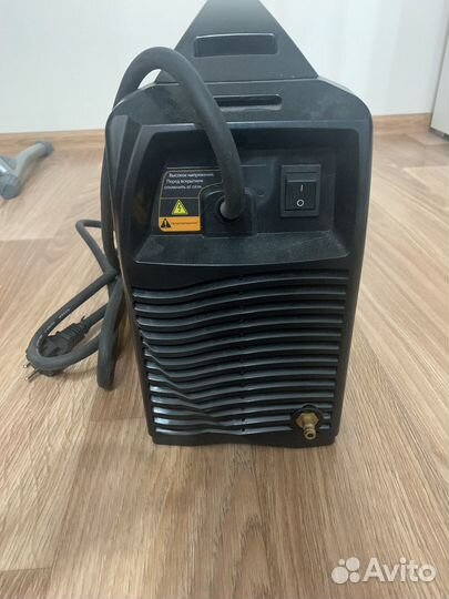 Сворочный аргонодуговой Сварог PRO TIG 200 AC/DC