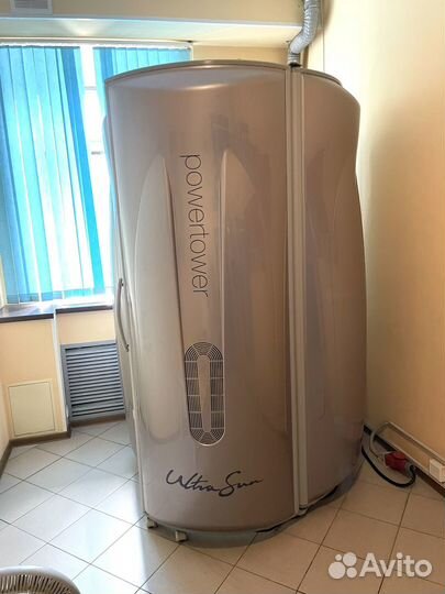 Солярий вертикальный Power Tower 10000