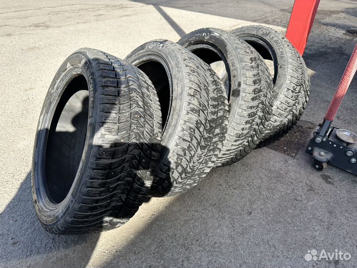 Michelin Latitude X-Ice North 3 225/45 R18 и 255/40 R18 61M