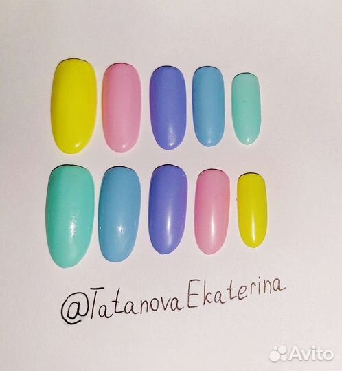 Накладные ногти с дизайном в наличии