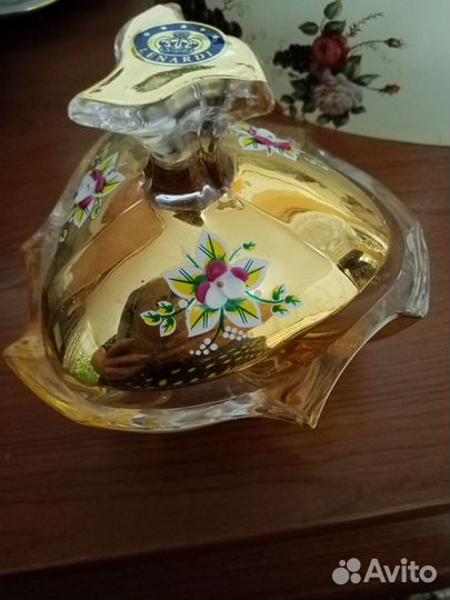 Конфетницы на ножках