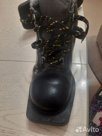 Лыжные ботинки 34 размер