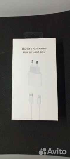 Блок с быстрой зарядкой для iPhone