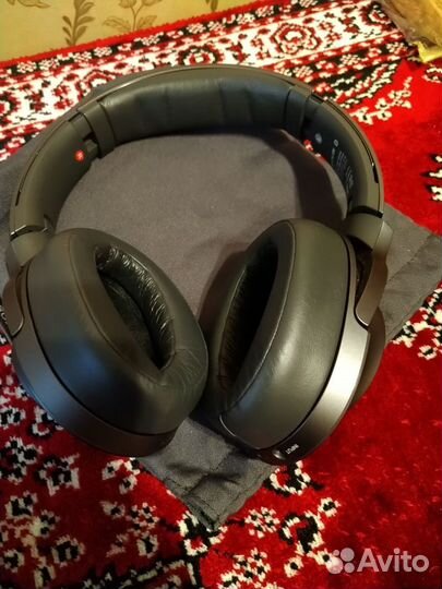 Sony WH-H900N (h.ear)