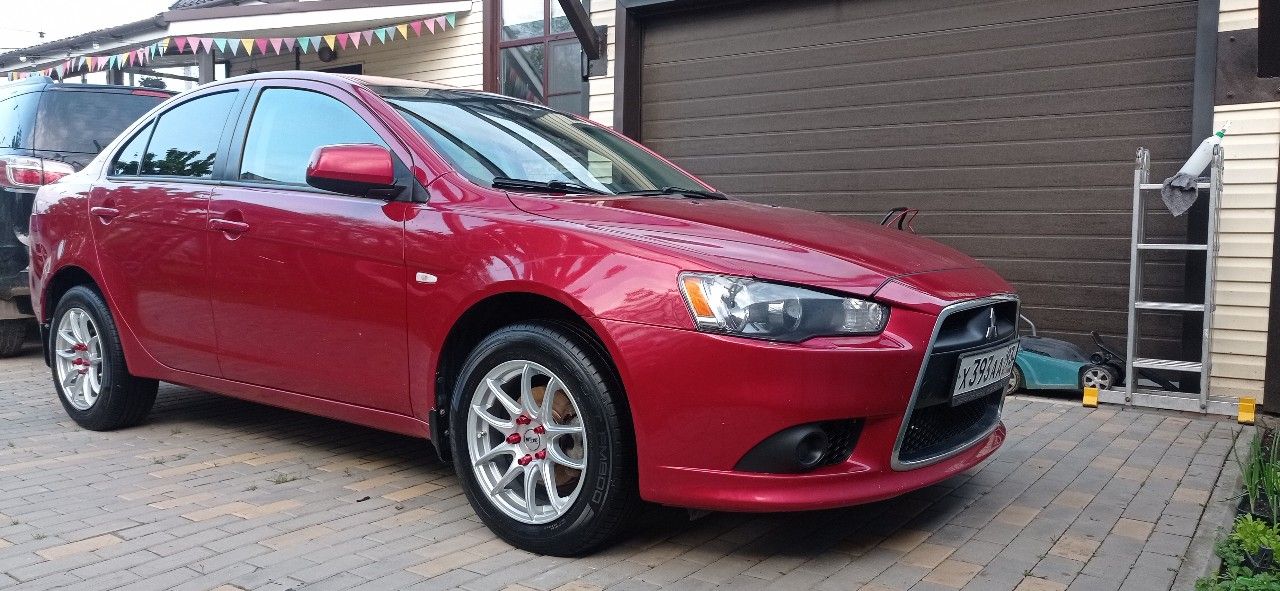 Mitsubishi Lancer: фото владельца