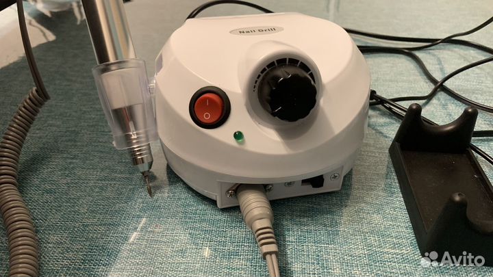 Аппарат и лампа для маникюра и педикюра