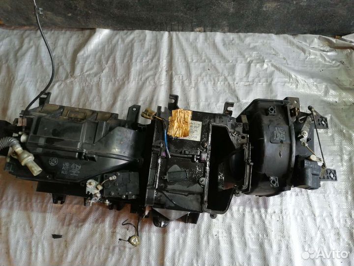 Радиатор Печки Испаритель Митсубиси каризма