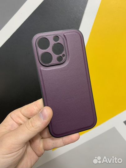 Чехол на iPhone 14 про