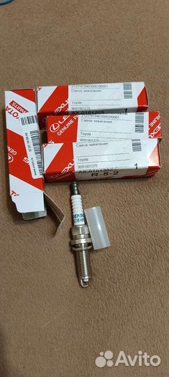 Свеча зажигания denso SC16HR11 1zrfe