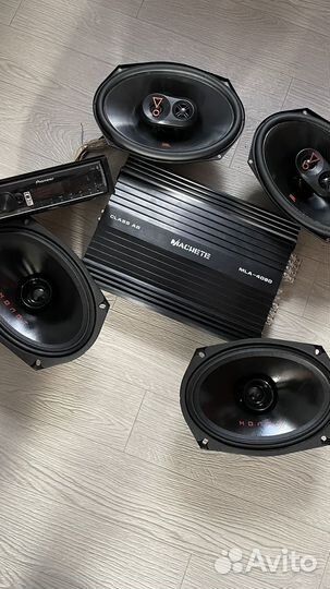 Акустика в автомобиль