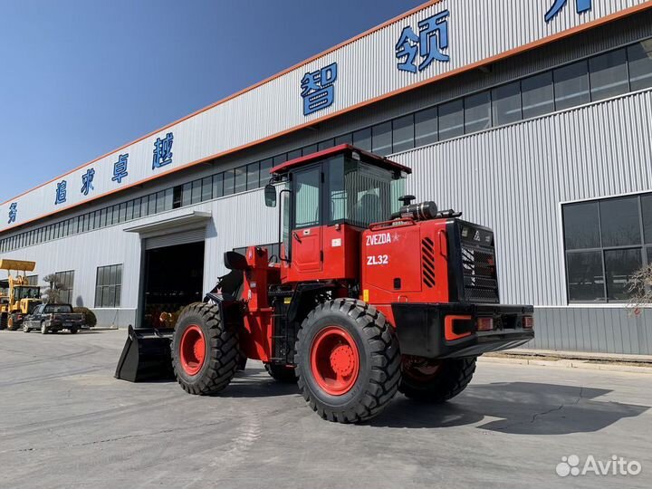 Фронтальный погрузчик ZVEZDA ZL32, 2023