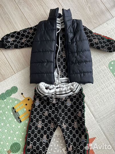 Костюм тройка