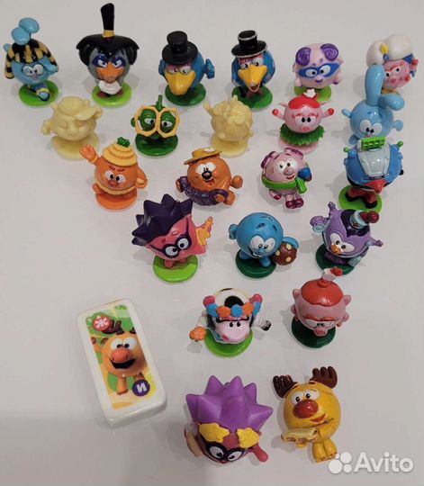 Киндер-сюрпризы много разных