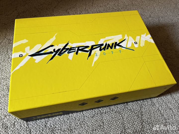 Бокс Cyberpunk 2077 из коллекционного издания